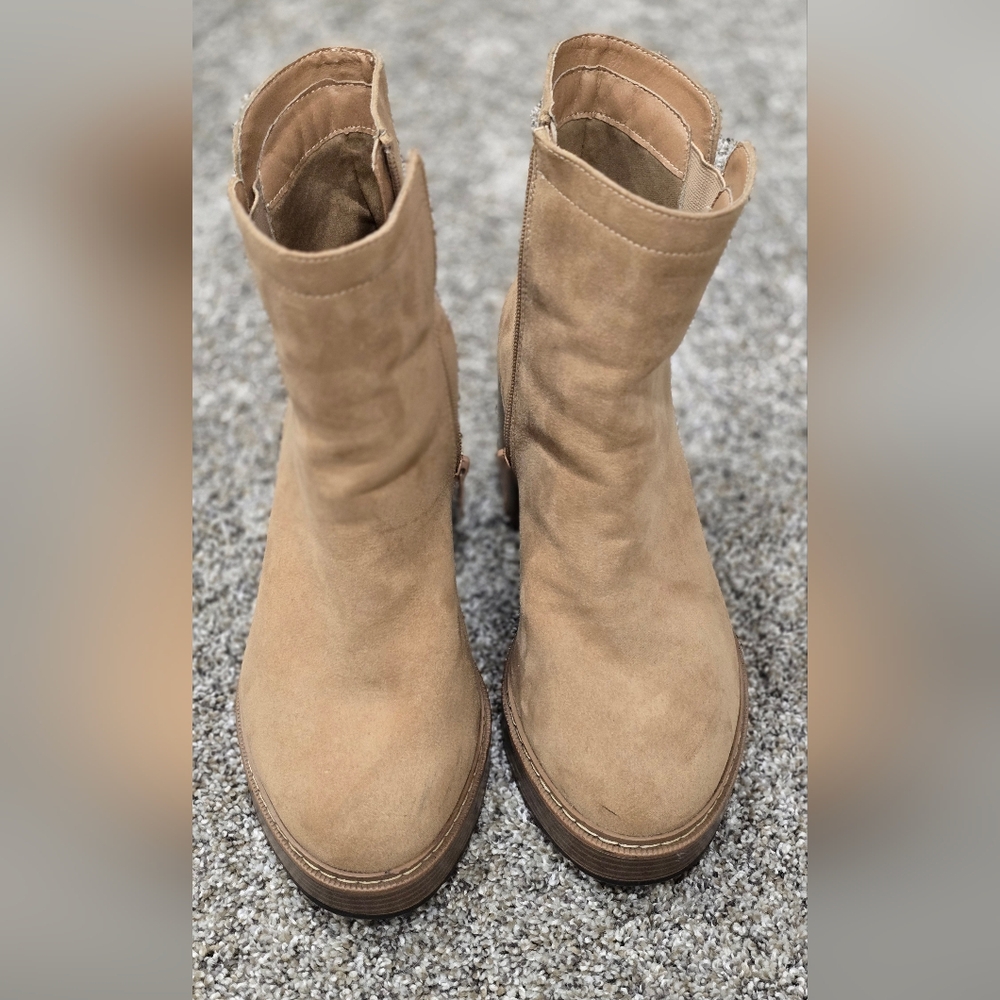 TORRID Chunky Platform Tan Lug Bootie Sz 8.5 WW - Picture 12 of 12
